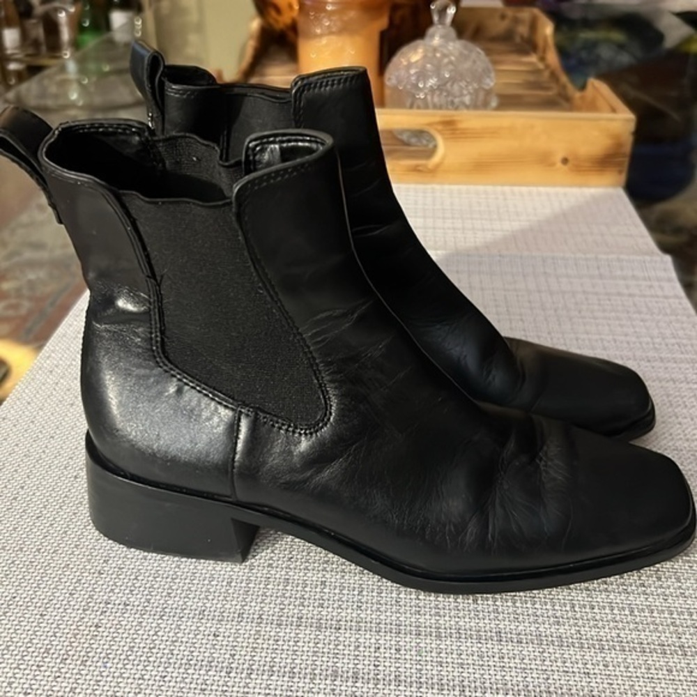 Sam Edelman Thelma Chelsea Boot